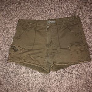 Women’s shorts. Size 16
